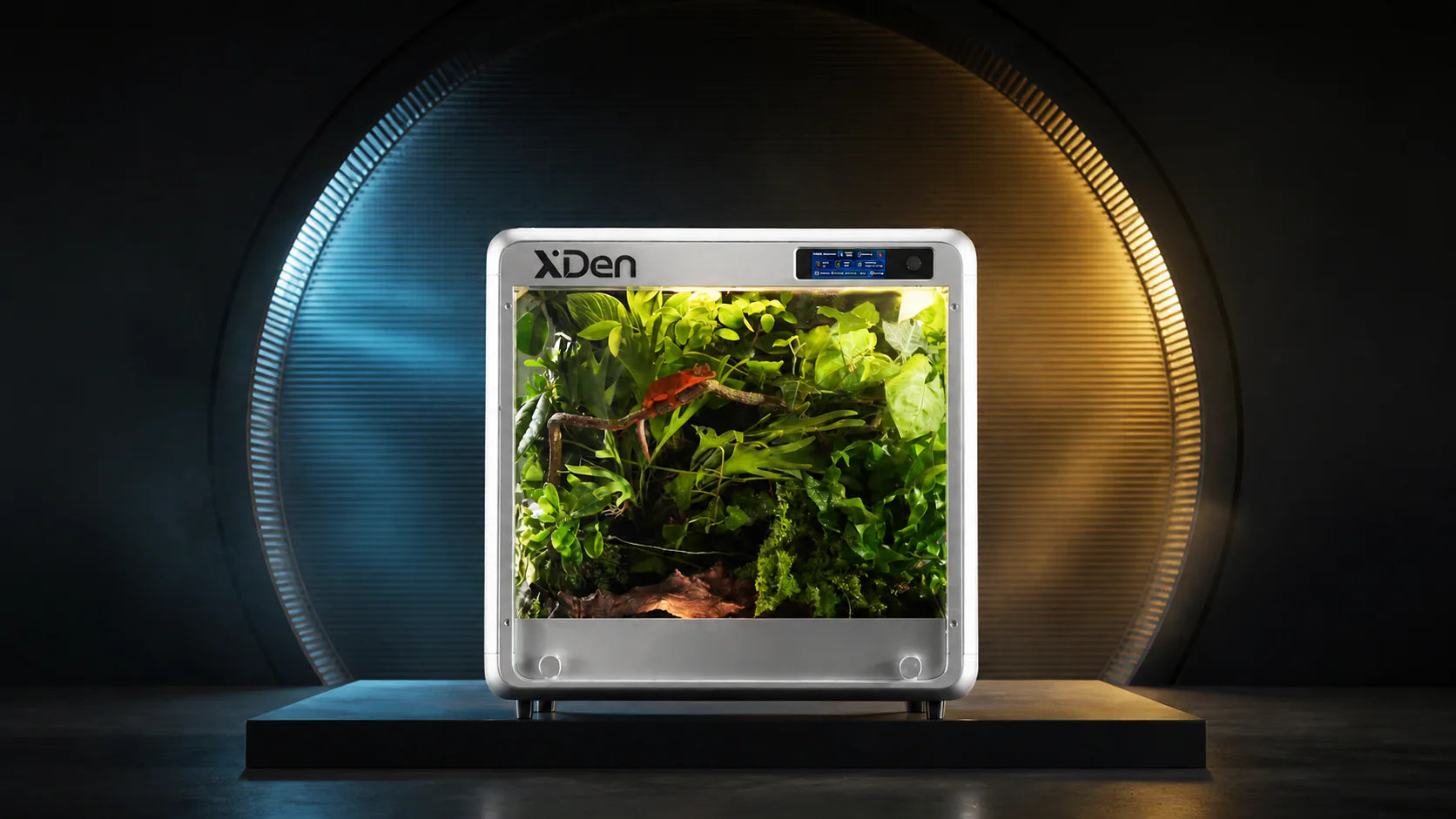 XDen smart reptile habitat presented as one integrated environmental system